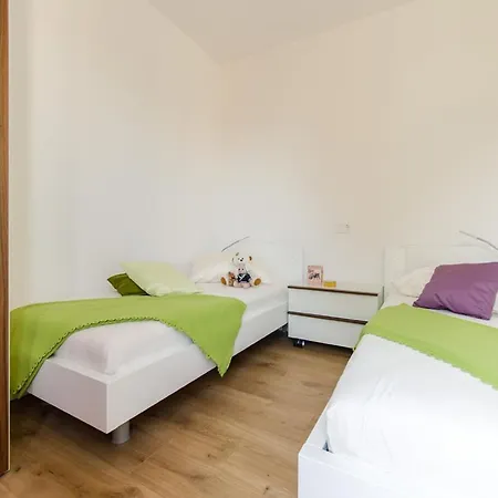 De Luxe Maisonette Sonnenglanz Apartmán *